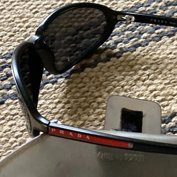 Vintage Prada Sunglasses w/case SPS 03C